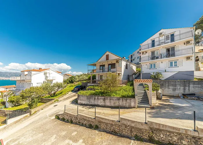 Simic Διαμέρισμα *